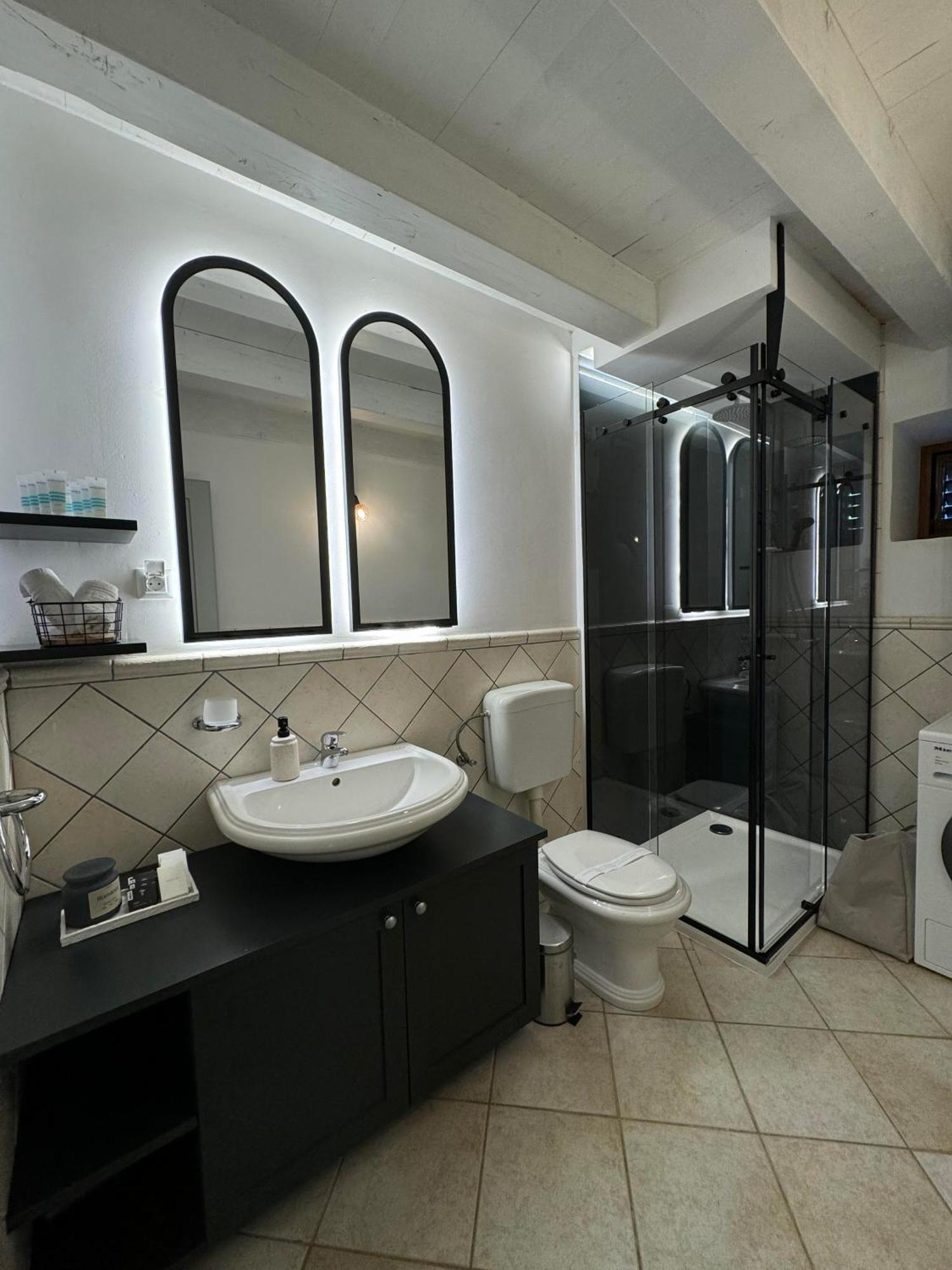 Podgora Experience Suite With Jacuzzi Нерезине Екстериор снимка